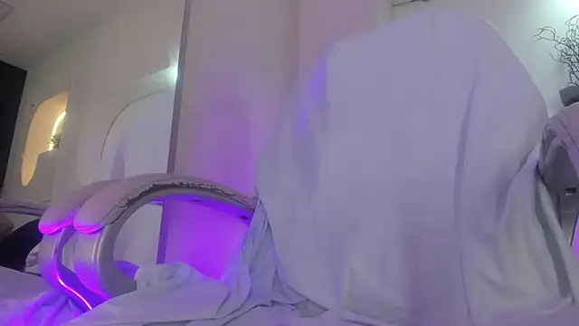 Hot valerygh online show from 19, 11, 2025