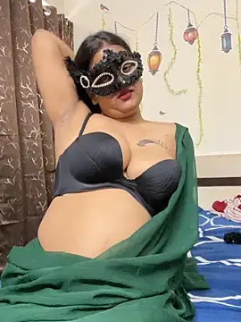 Snapshot of jhanvi_boo chatting on 7, 10, 2025 jhanvi boo online show from 7, 10, 2025