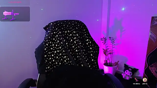 Snapshot of AnfisaLetyagho chatting on 8, 11, 2025 AnfisaLetyagho online show from 8, 11, 2025