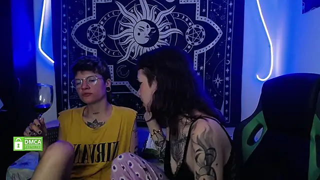 lovelockedlips online show from 16, 3, 2025