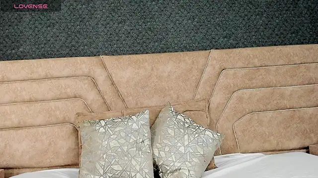 alice foxred online show from 14, 3, 2025