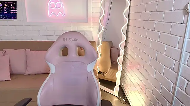 Malory tay1 online show from 19, 3, 2025