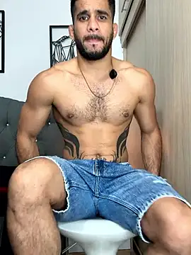 Snapshot of Maximiliano_ford chatting on 11, 1, 2026 Maximiliano ford online show from 11, 1, 2026