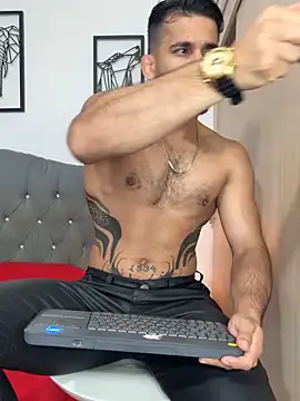 Snapshot of Maximiliano_ford chatting on 28, 2, 2026 Maximiliano ford online show from 28, 2, 2026