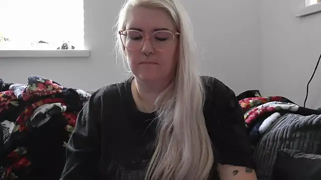 Sizzling Indie36 online show from 25, 9, 2025