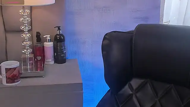 Snapshot of AliceStevens_ chatting on 9, 1, 2026 AliceStevens online show from 9, 1, 2026