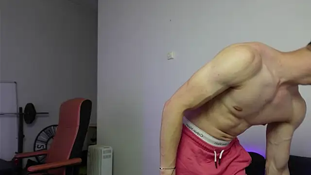 Snapshot of Brad_Holloway chatting on 19, 9, 2025 Brad Holloway online show from 19, 9, 2025