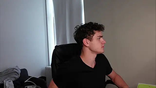 Snapshot of Brad_Holloway chatting on 11, 10, 2025 Brad Holloway online show from 11, 10, 2025