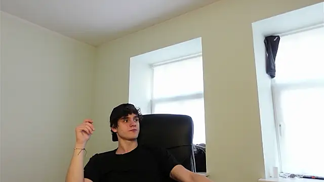 Snapshot of Brad_Holloway chatting on 7, 3, 2026 Brad Holloway online show from 7, 3, 2026