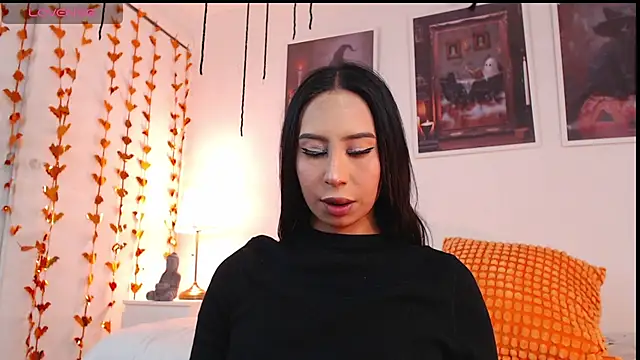 Valen ross  online show from 6, 10, 2025