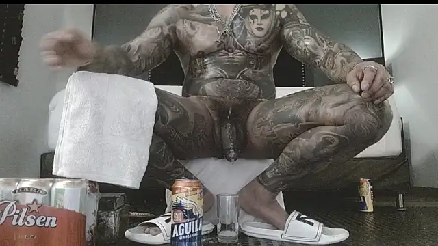 Snapshot of danilog515 chatting on 20, 11, 2025 danilog515 online show from 20, 11, 2025