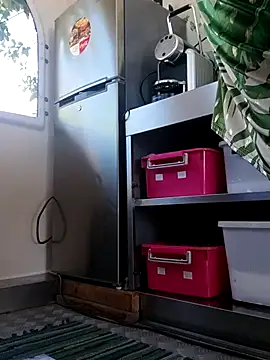 emiliemilf online show from 8, 3, 2026