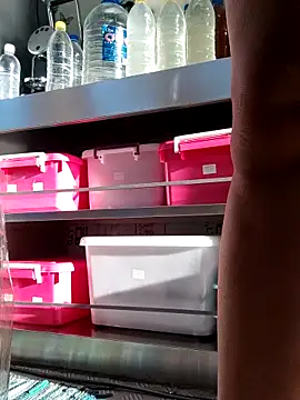 emiliemilf online show from 17, 3, 2026