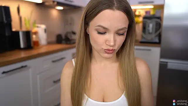 Snapshot of anitaraj_ chatting on 19, 3, 2026 anitaraj online show from 19, 3, 2026