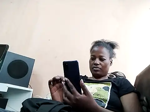 Snapshot of sexylira chatting on 19, 6, 2026 sexylira online show from 19, 6, 2026