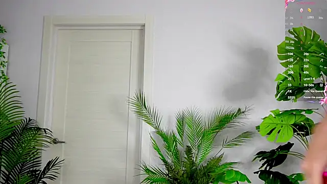 Sweet Piece online show from 3, 10, 2025