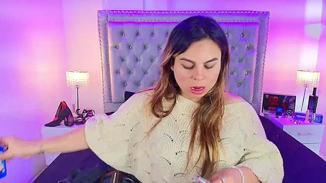 Snapshot of Lia_adamsss chatting on 12, 9, 2025 Lia adamsss online show from 12, 9, 2025