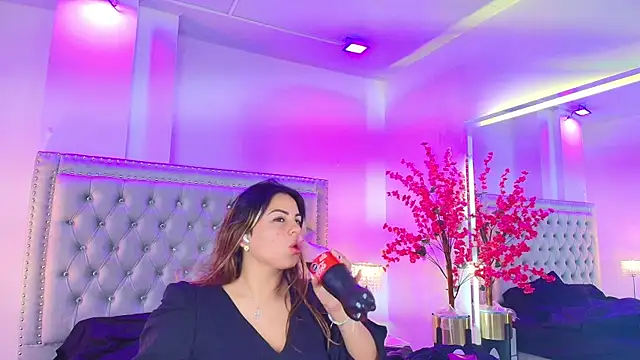 Snapshot of Lia_adamsss chatting on 12, 10, 2025 Lia adamsss online show from 12, 10, 2025