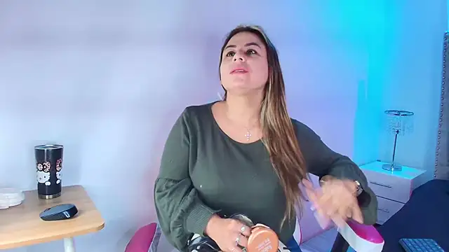 Lia adamsss online show from 11, 1, 2026