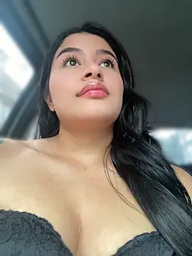 Snapshot of andrea_gomes_ chatting on 17, 4, 2026 andrea gomes online show from 17, 4, 2026