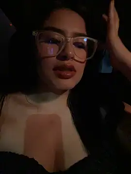 Snapshot of andrea_gomes_ chatting on 23, 4, 2026 andrea gomes online show from 23, 4, 2026