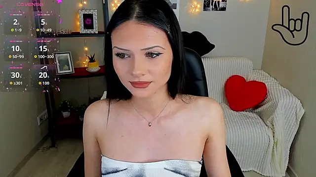 Kitti   online show from 5, 11, 2025