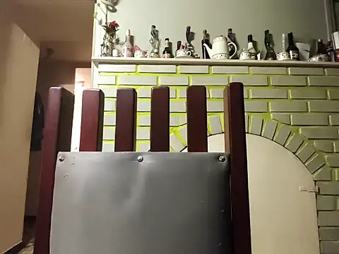 Snapshot of mimi19820 chatting on 15, 4, 2026 mimi19820 online show from 15, 4, 2026