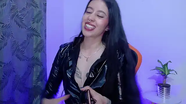 Misscarolsph online show from 11, 7, 2026