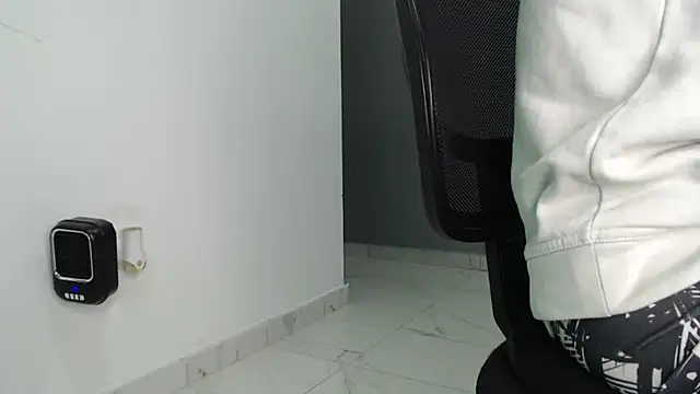 bigdick monster1 online show from 9, 10, 2025