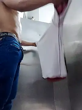 Snapshot of Pichoneterno chatting on 19, 2, 2026 Pichoneterno online show from 19, 2, 2026