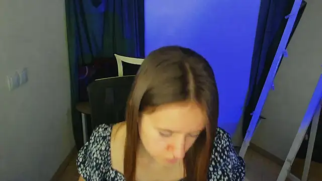 Catherine e online show from 13, 10, 2025