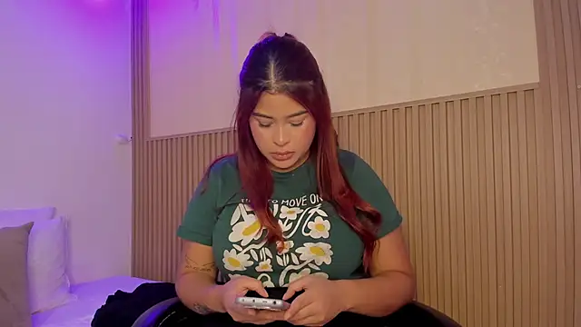 Snapshot of sharonscoth chatting on 12, 3, 2026 sharonscoth online show from 12, 3, 2026