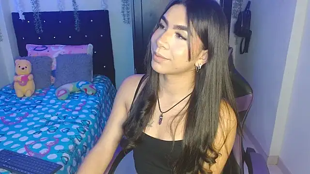 Snapshot of Lyaa_Cute chatting on 5, 2, 2026 Lyaa Cute online show from 5, 2, 2026