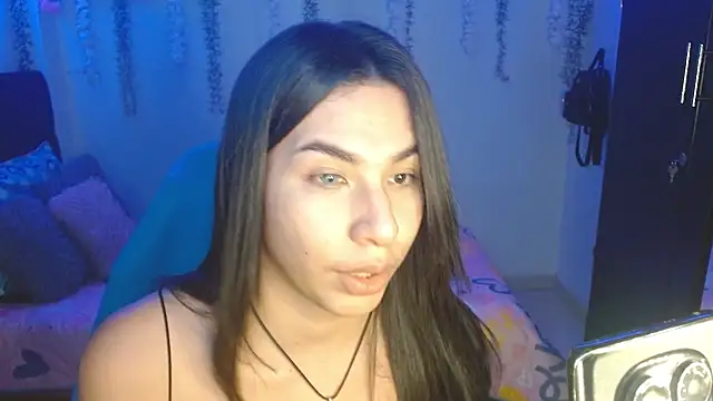 Snapshot of Lyaa_Cute chatting on 27, 3, 2026 Lyaa Cute online show from 27, 3, 2026