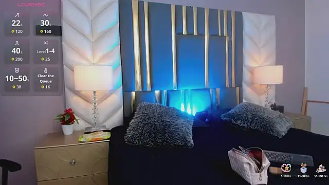 Snapshot of SaraJonness chatting on 9, 9, 2025 SaraJonness online show from 9, 9, 2025