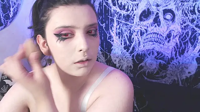 Snapshot of mikaskullcs chatting on 21, 3, 2026 mikaskullcs online show from 21, 3, 2026