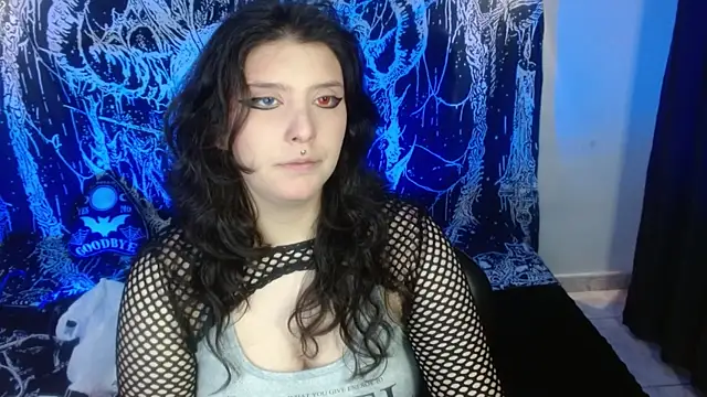 Snapshot of mikaskullcs chatting on 31, 7, 2026 mikaskullcs online show from 31, 7, 2026