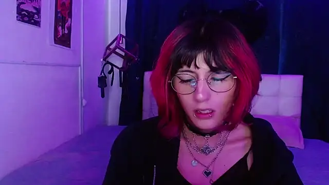 goth minerva online show from 24, 10, 2025