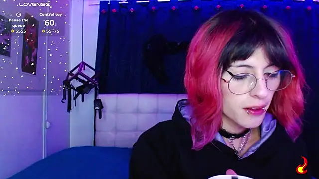 goth minerva online show from 6, 11, 2025