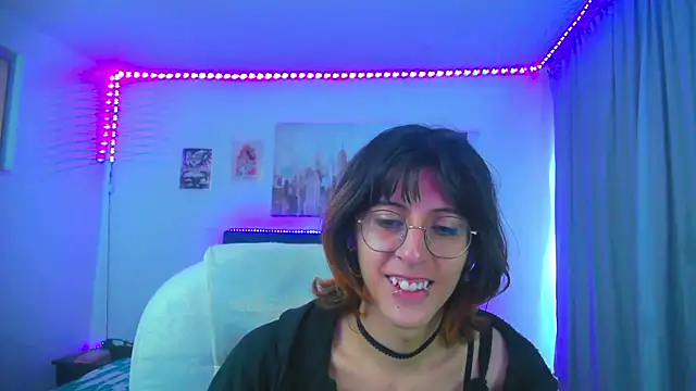 Snapshot of goth_minerva chatting on 8, 7, 2026 goth minerva online show from 8, 7, 2026