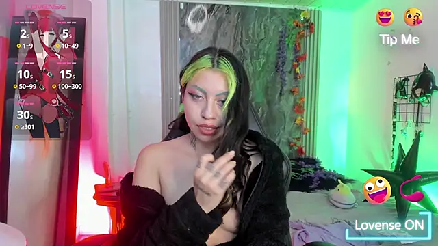 Snapshot of midory_ chatting on 15, 10, 2025 midory online show from 15, 10, 2025