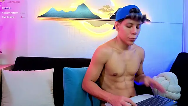 Snapshot of Almiboys chatting on 11, 1, 2026 Almiboys online show from 11, 1, 2026