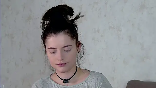 AshleyD  online show from 13, 3, 2026