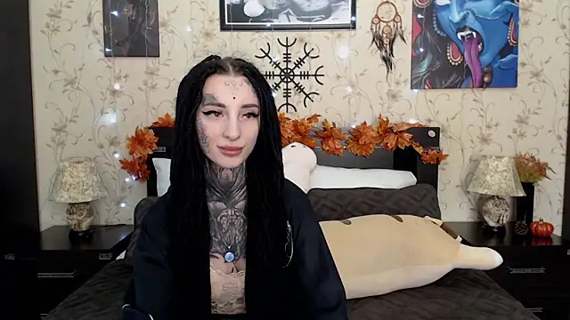 Snapshot of Velvetbat chatting on 1, 10, 2025 Velvetbat online show from 1, 10, 2025