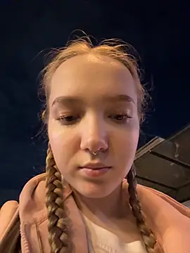 bambi lu online show from 7, 10, 2025