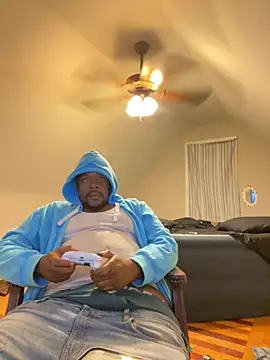 Snapshot of bigdick650 chatting on 11, 7, 2026 bigdick650 online show from 11, 7, 2026