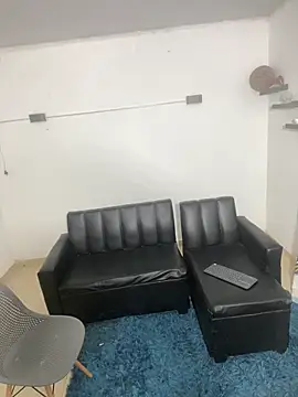 Snapshot of samxx_muscle chatting on 11, 4, 2026 samxx muscle online show from 11, 4, 2026