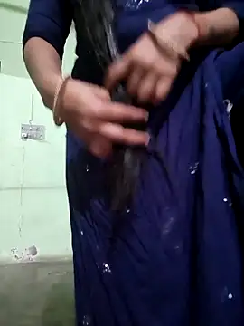 Snapshot of Eshwari_Chopra chatting on 8, 3, 2026 Eshwari Chopra online show from 8, 3, 2026