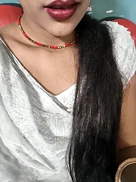 Snapshot of Eshwari_Chopra chatting on 17, 3, 2026 Eshwari Chopra online show from 17, 3, 2026