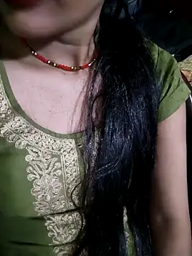 Snapshot of Eshwari_Chopra chatting on 3, 4, 2026 Eshwari Chopra online show from 3, 4, 2026